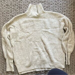 French Connection - Women’s Ribbed Gray Sweater